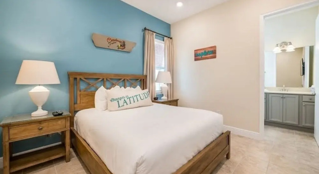 Amazing Near Disney At The New Margaritaville Resort 2 Bedroom Cottage by Redawning, Забронировать Курортный отель Курортные отели Фор Корнерз, рядом с Island H2O Live!, Курортный отель