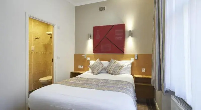 Двухместный номер Standard с балконом Luna And Simone Hotel