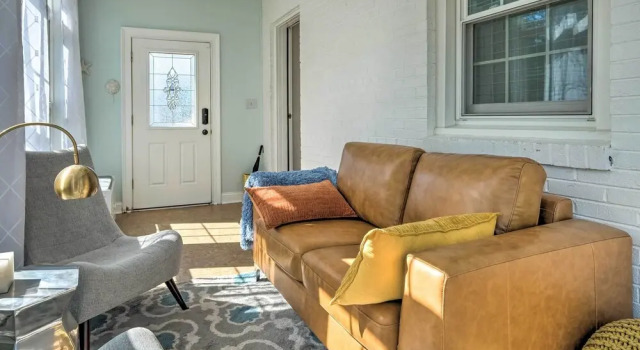 Waterfront North Beach Home ~ 2 Mi to Beach!, จอง บ้านพักตากอากาศ North Beach แมรีแลนด์