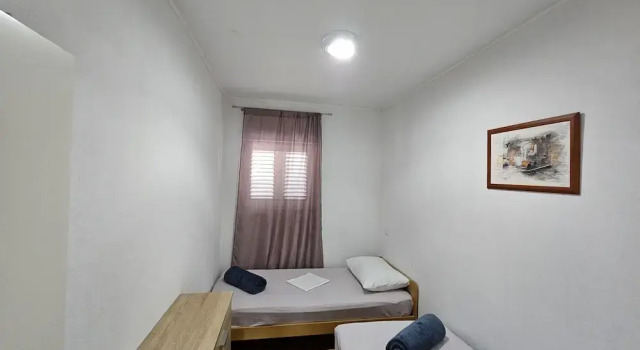 Modern Apartment Nikola in a Quiet Area
