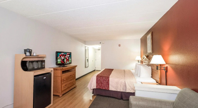 Двухместный люкс Red Roof Inn & Suites Stafford, VA - Quantico