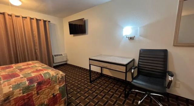 Двухместный номер Standard с балконом Deluxe Inn Capital O Nebraska City I 29