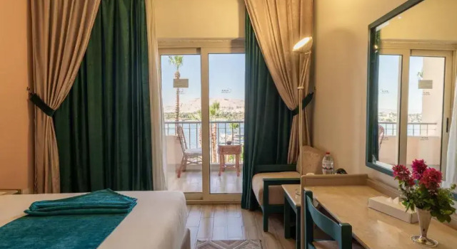 Одноместный номер Superior Aracan Eatabe Luxor Hotel