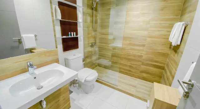 Люкс c 1 комнатой Dragon Beach Hotel
