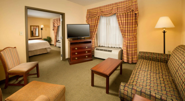 Hampton Inn & Suites Stillwater, Забронировать Отель Стиллуотер Оклахома
