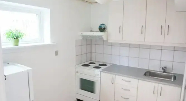 Lovely 2- Bedroom Apartment In Central Tórshavn