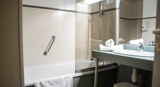 Номер Economy Hôtel du Canal