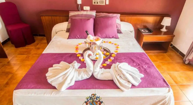 Двухместный номер Standard с видом на бассейн Hotel Victoria