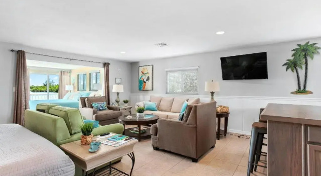 Люкс Grand Latitude 26 Waterfront Boutique Resort - Bonita Springs