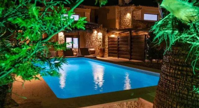 Вилла Palmrise Luxury Villas - Maistros Villa