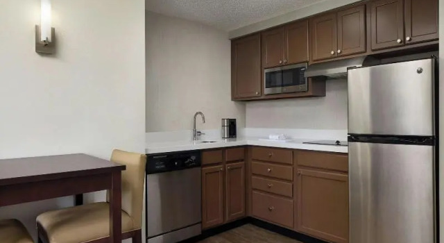 Двухместный люкс Residence Inn by Marriott Raleigh Crabtree Valley
