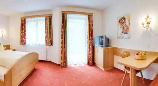 Appartements Michaela, Забронировать Апартаменты/квартира Апартаменты Тироля, Апартаменты/квартира