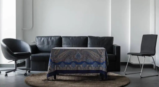 Loft Living Quarters, Prenota Hotel UZAO Area Mosca