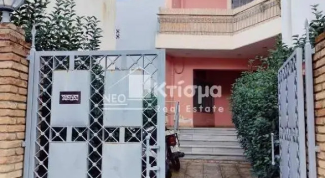 Cozy central little home in Pyrgos near Olympia, Prenota Hotel Hotel a Peloponneso con parcheggio, Parcheggio