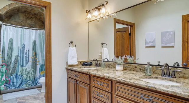 Коттедж Las Cruces Home w/ Mountain Views & Private Pool!