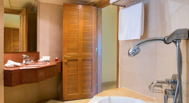 Двухместный номер Classic Movenpick Resort Taba