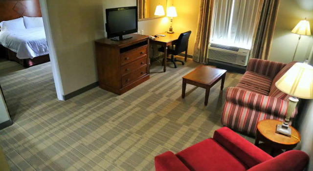Люкс Hampton Inn & Suites McComb