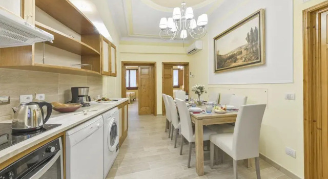 Minerbetti Suite Halldis Apartments, Забронировать Апартаменты/квартира Апартаменты Флоренции, рядом с Площадь Кафедрального собора, Апартаменты/квартира