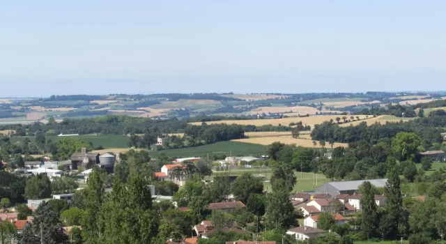 Les Balcons du Pastel, Rezerwuj Hotel Puylaurens Tarn