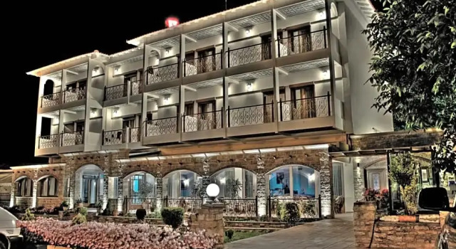 Hotel Nefeli