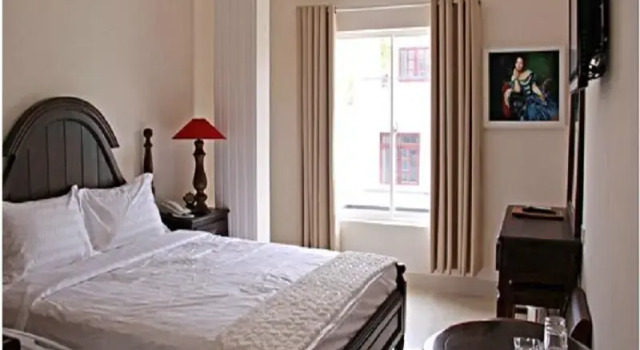 Номер Deluxe Hoàng Lê Hotel