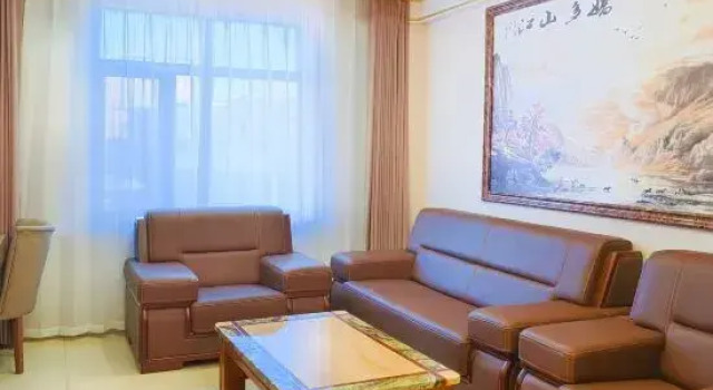 Люкс Donggang Yuyun Hotel