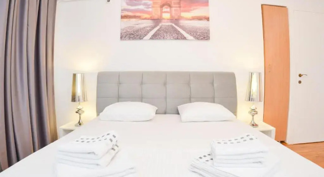 University Square Apartment, Забронировать Апартаменты/квартира Сектор 3 Бухарест, рядом с Музей коллекций произведений искусства