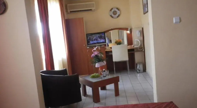 Двухместный номер Deluxe с балконом Семеен Hotel Palitra