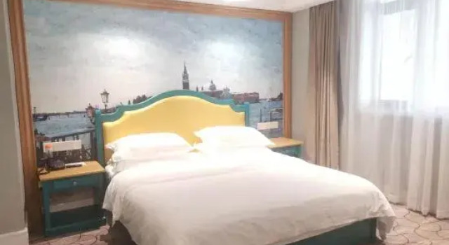 Люкс Deluxe Pegasus Watertown Hotel