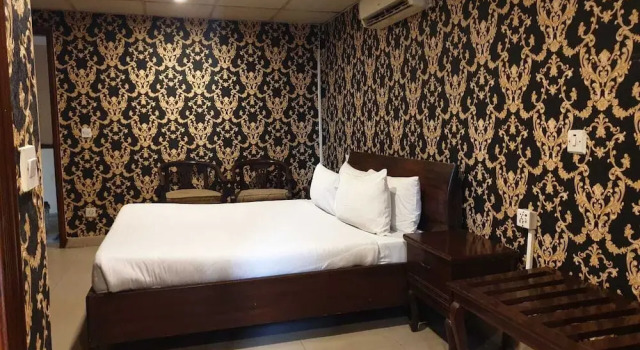 Двухместный номер Standard Grand One Hotel Faisal Town