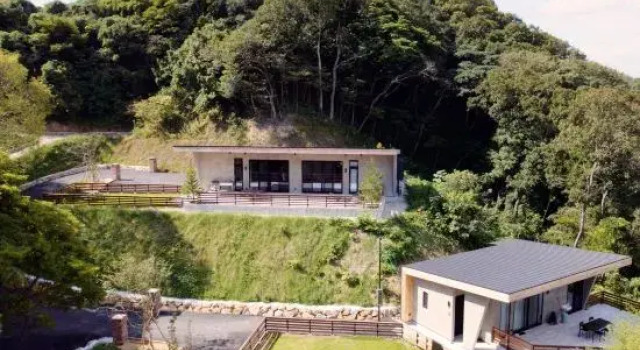 Soothe Forest, Rezervovat Hotel Awaji 