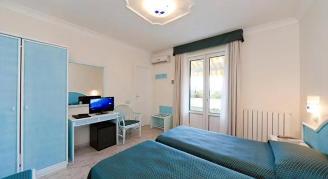 Трёхместный номер Standard Hotel Bellevue Benessere & Relax