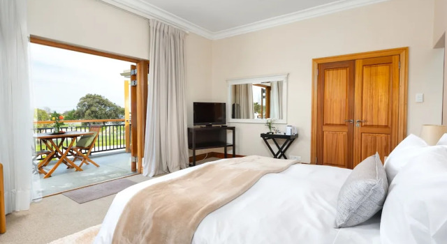 Номер Deluxe Thomsons Accommodation