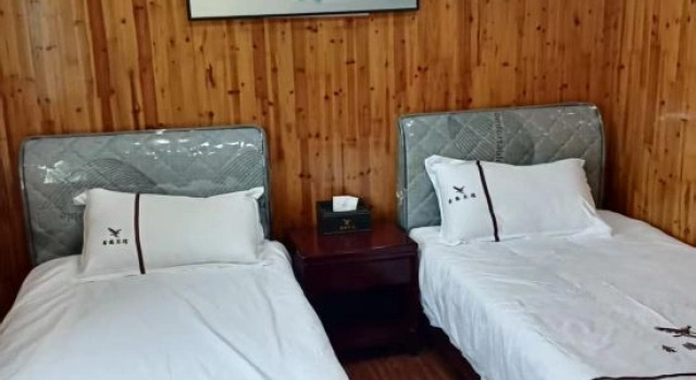 Двухместный номер Standard Xinpeng Hotel