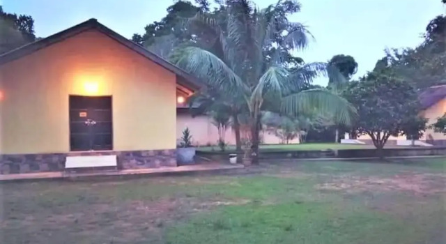 Семейный номер Standard с балконом и с видом на сад Alang Kenari Resort