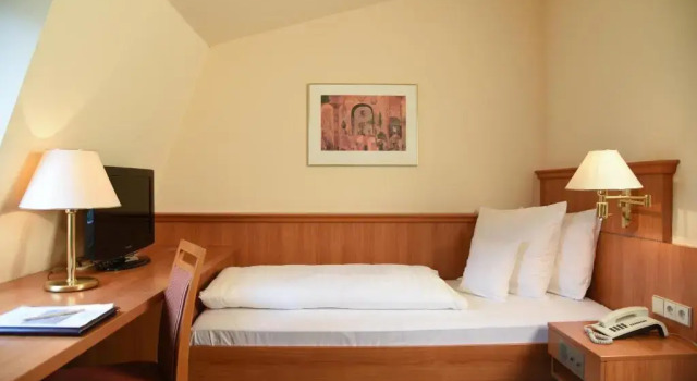 Номер Economy Parkhotel Bad Homburg