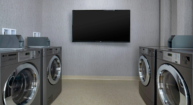 SpringHill Suites By Marriott Wrentham Plainville, Забронировать Отель Отели Массачусетса с парковкой, Парковка