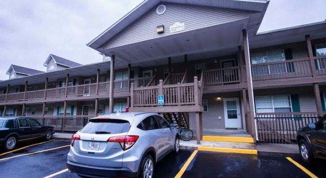 Liberty Place - 2 Br Condo, Забронировать Отель Бизнес-отели Table Rock Lake, 4* 5*
