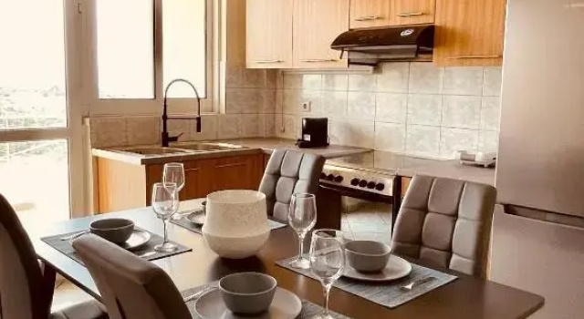 Апартаменты Standard SunRise Apartment near Airport