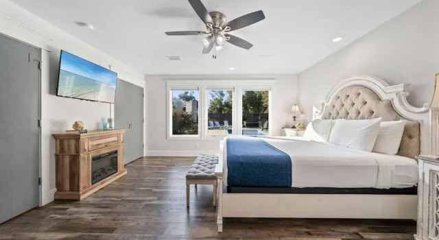 Resort Feel Home, Private Pool,spa,hammocks. Beach,owa,wharf-15min, 5 Bedrooms, Boek Resort Hotels in Alabama met parkeren, Parkeren