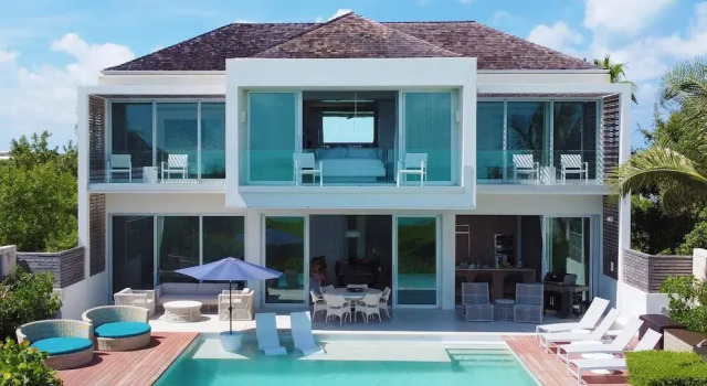 Вилла Long Bay Beach Club