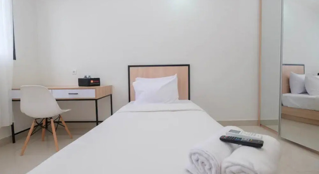 Pleasurable Studio at Evenciio Apartment Near Campus Area