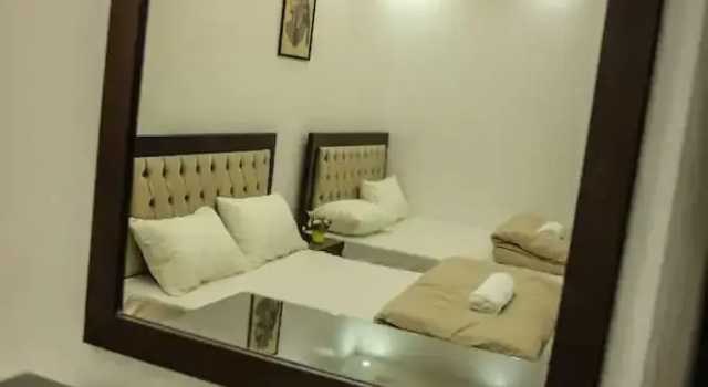 Четырёхместный номер Standard Queen Pyramids View Inn