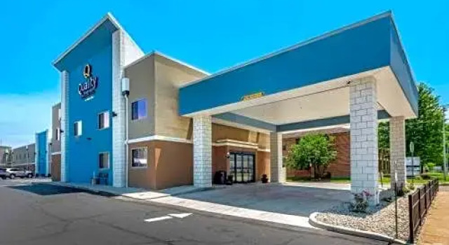 Люкс Superior Spark By Hilton Evansville Downtown