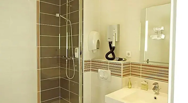 Номер Standard The Originals City, Hôtel Continental, Poitiers