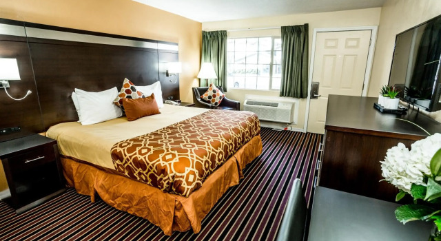 Signature Inn Medford Downtown, Prenota Hotel Hotel a Oregon con parcheggio, Parcheggio