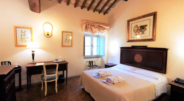 Hotel Terme di Stigliano, Reserva ahora Hotel Hoteles en El Lacio con aparcamiento, Aparcamiento