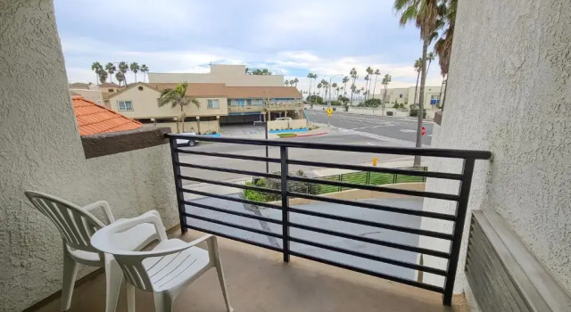 Четырёхместный номер Standard Huntington Beach Inn