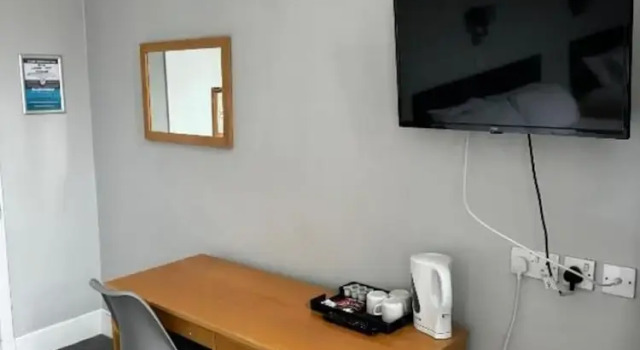 Четырёхместный номер Standard Citi Hotel Aberdeen City Centre