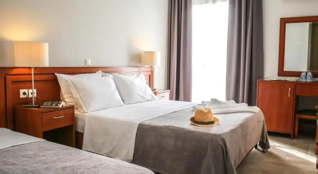 Двухместный номер Superior с частичным видом на море Chryssi Akti, Sure Hotel Collection